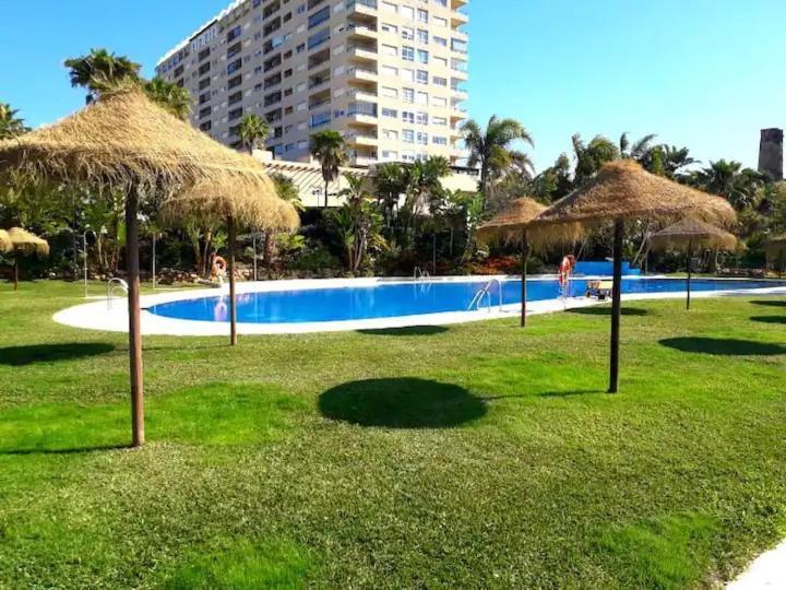 Modern Three-Level Apartment Near The Sea Беналмадена Екстериор снимка